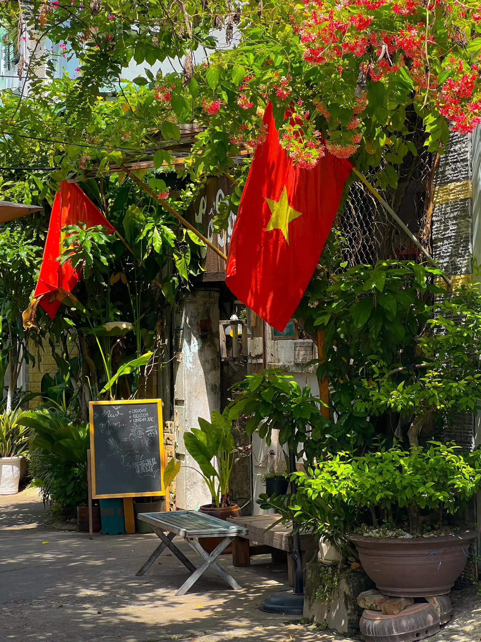 Cổ Động Cà Phê