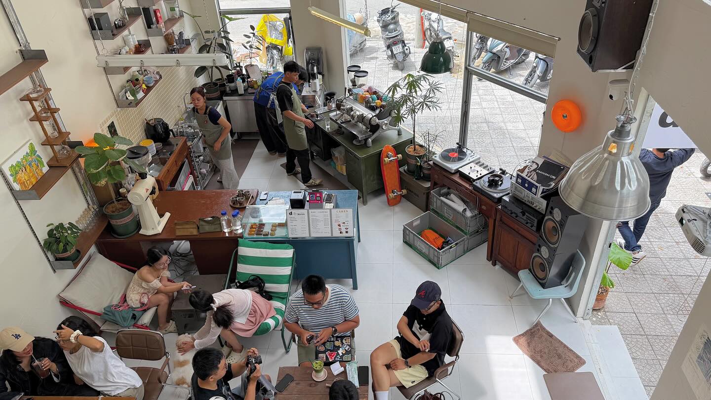 Dâu Ngọt Cà Phê