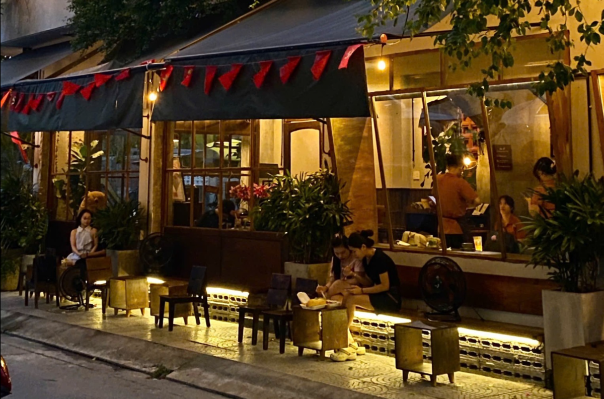 Quán cafe vintage ở Đà Nẵng The 47 Coffee mang phong cách industrial mạnh mẽ