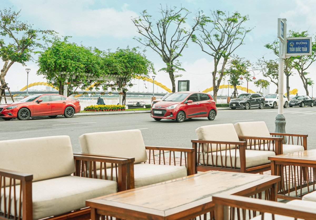 Top 15 quán cafe view sông Hàn đẹp ngất ngây, chill hết nấc ở Đà Nẵng