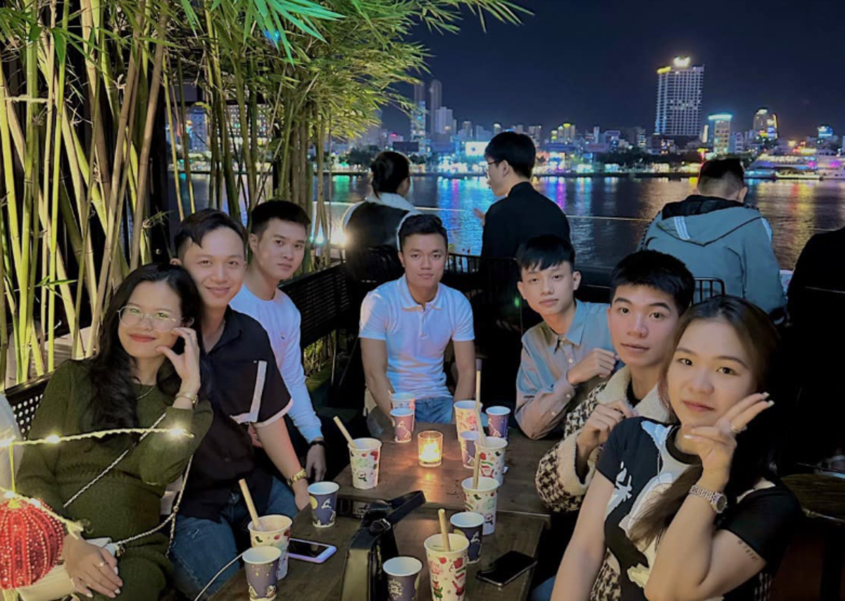 Top 15 quán cafe view sông Hàn đẹp ngất ngây, chill hết nấc ở Đà Nẵng