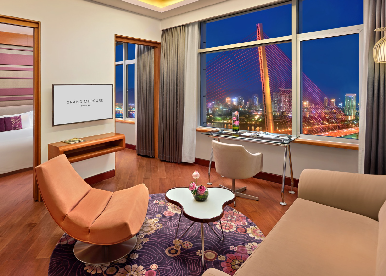 Grand Mercure Danang là khách sạn 5 sao sang trọng thuộc tập đoàn Accor nổi tiếng toàn cầu