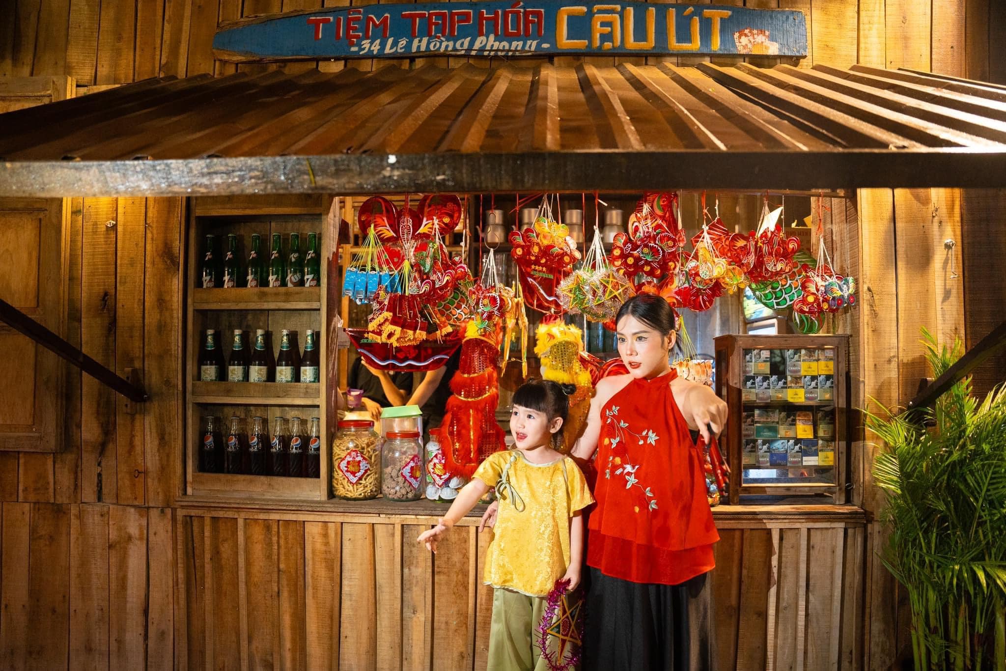 Tiệm Cà Phê Cậu Út