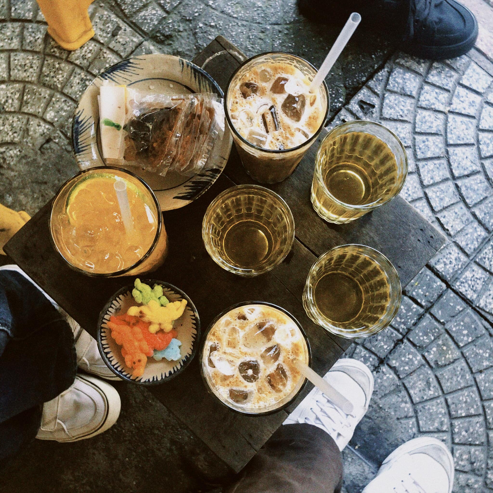 Tiệm Cà Phê Cậu Út