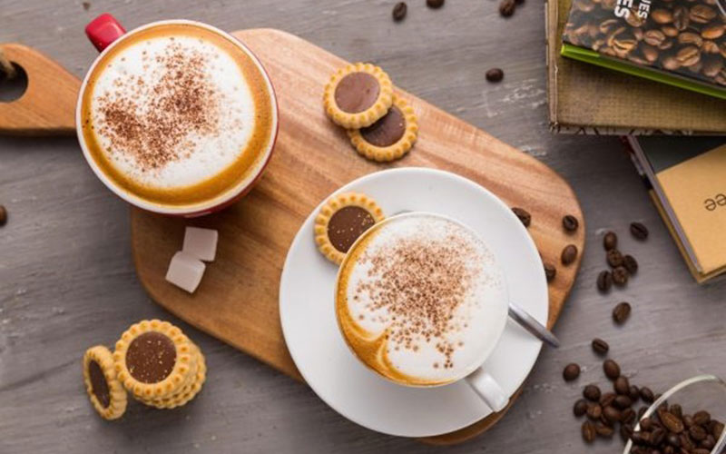 Cách pha cà phê capuchino ngon tại nhà &#8211; Bí quyết hoàn hảo từ The Cups Coffee