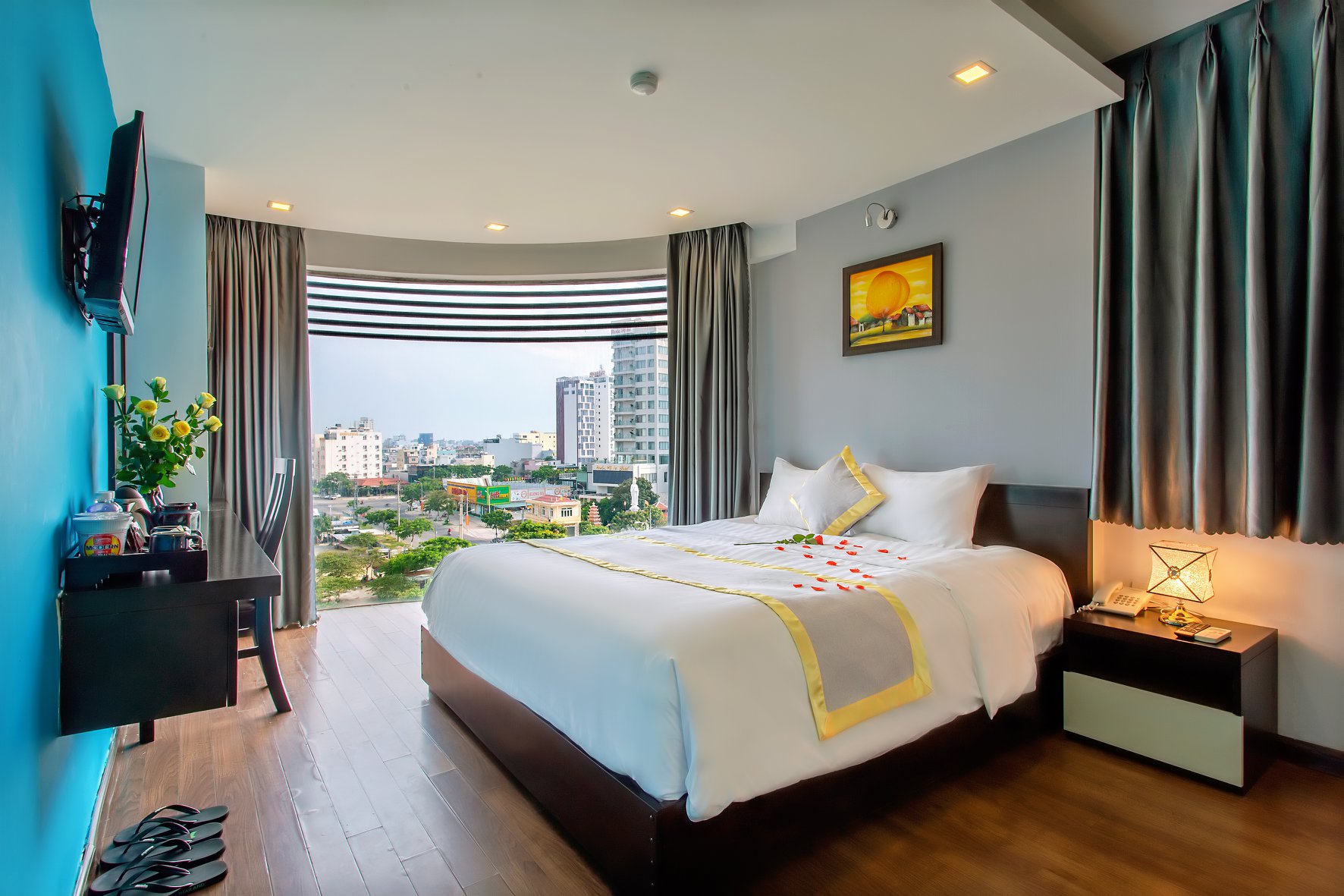 Khám phá top 15 khách sạn gần biển đẹp nhất Đà Nẵng – điểm đến lý tưởng cho chuyến du lịch mơ ước.