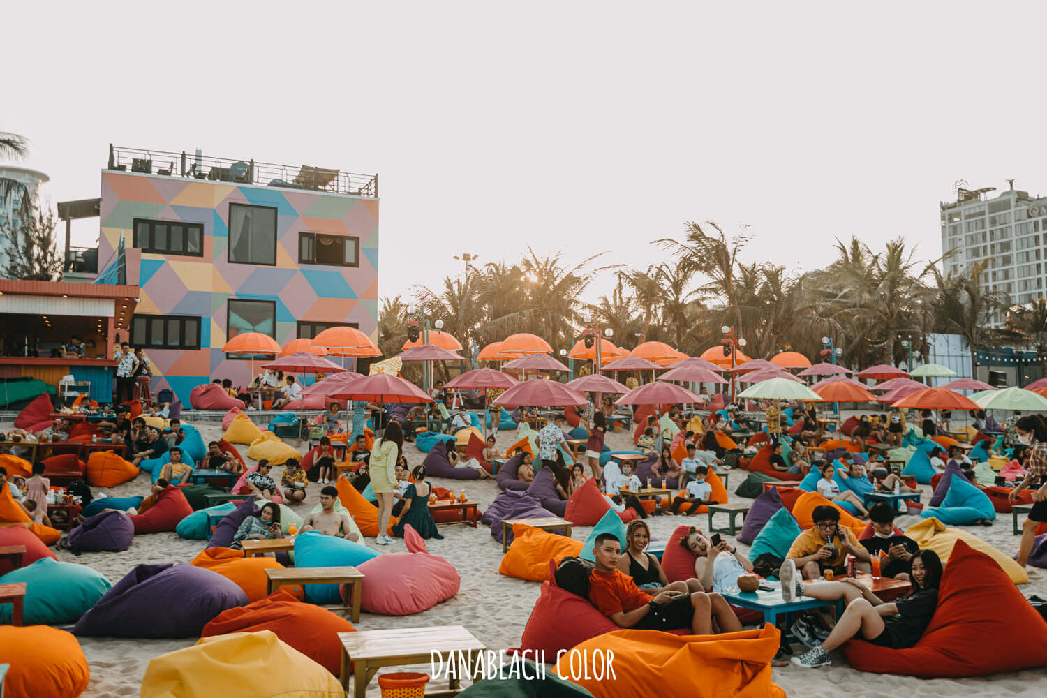 Top 18 quán cafe view biển Đà Nẵng cựa