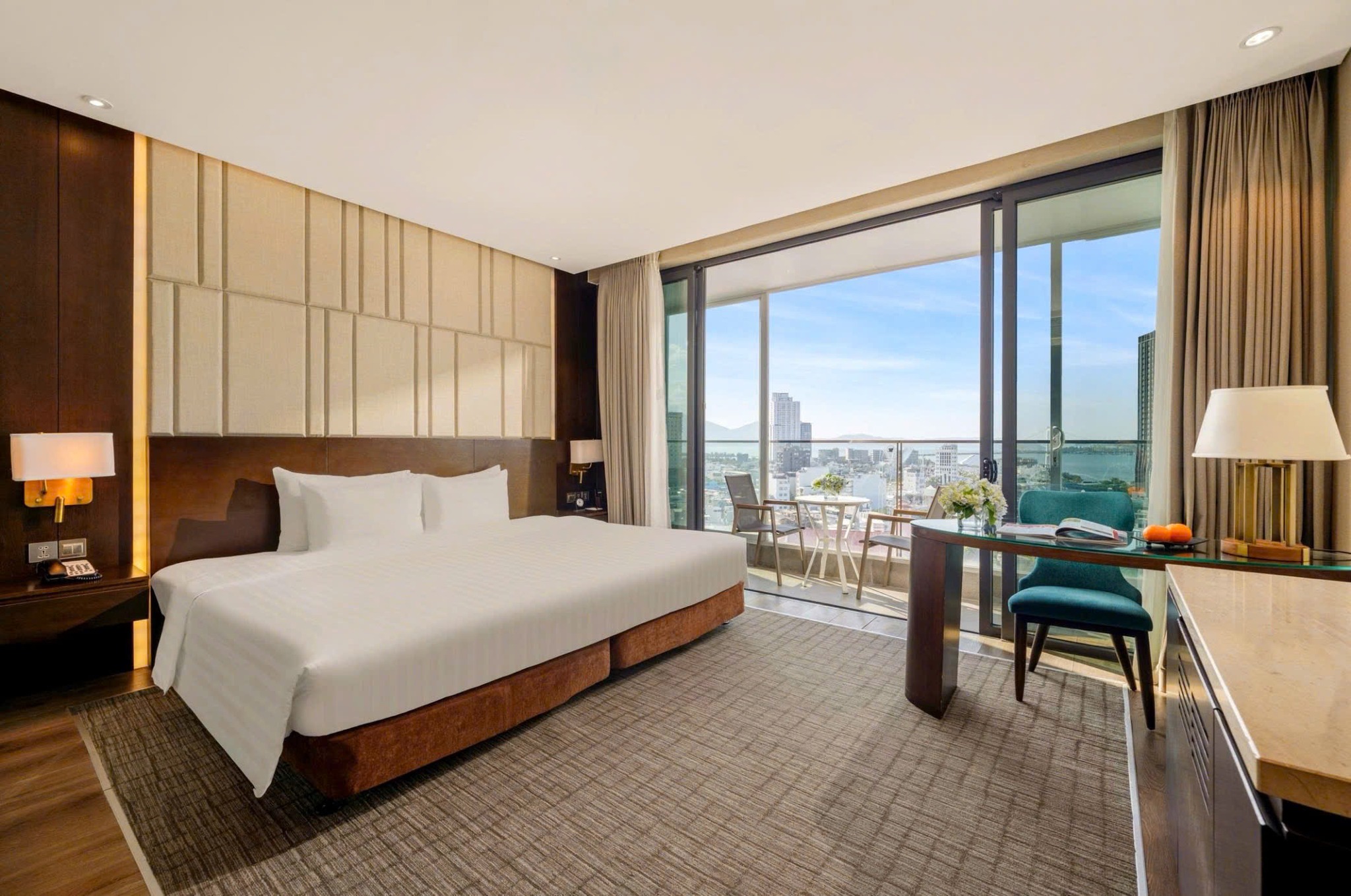 New Orient Hotel Danang 