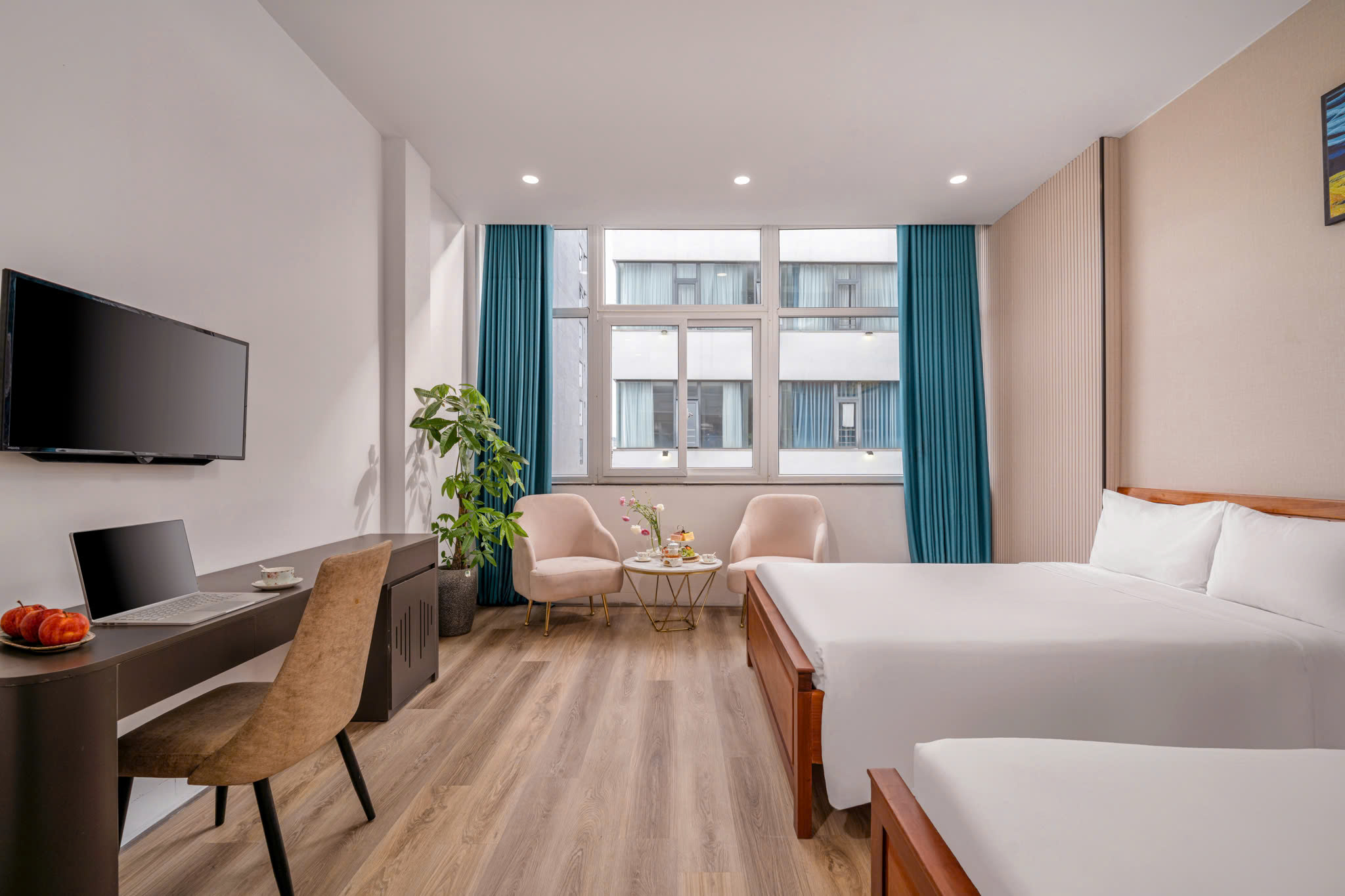 Sea Near Me Hotel Danang