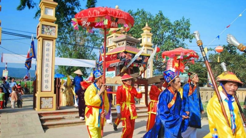 Lễ Hội Làng Hòa Mỹ: Đặc Sắc Văn Hóa Đà Nẵng