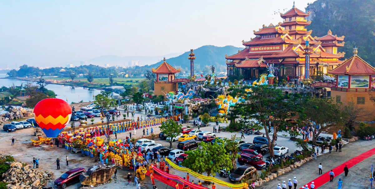 Lễ hội Quán Âm Đà Nẵng: Lễ hội tâm linh đậm đà bản sắc miền Trung