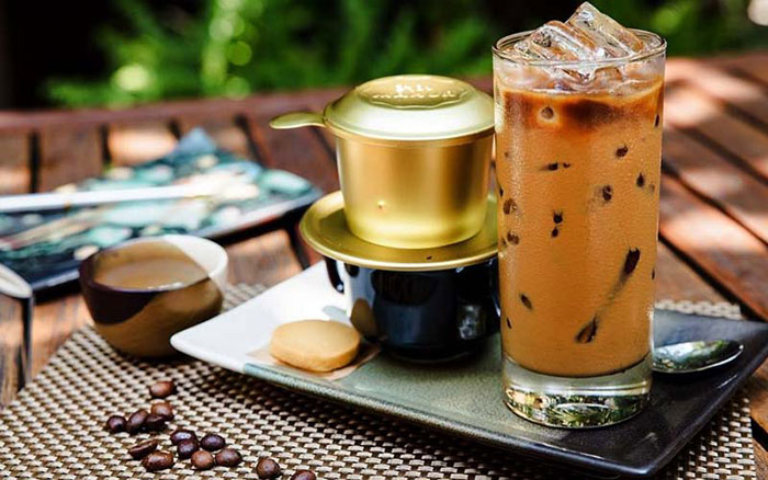 Mẹo Pha cà phê sữa đá: Bí quyết chuẩn vị truyền thống Việt