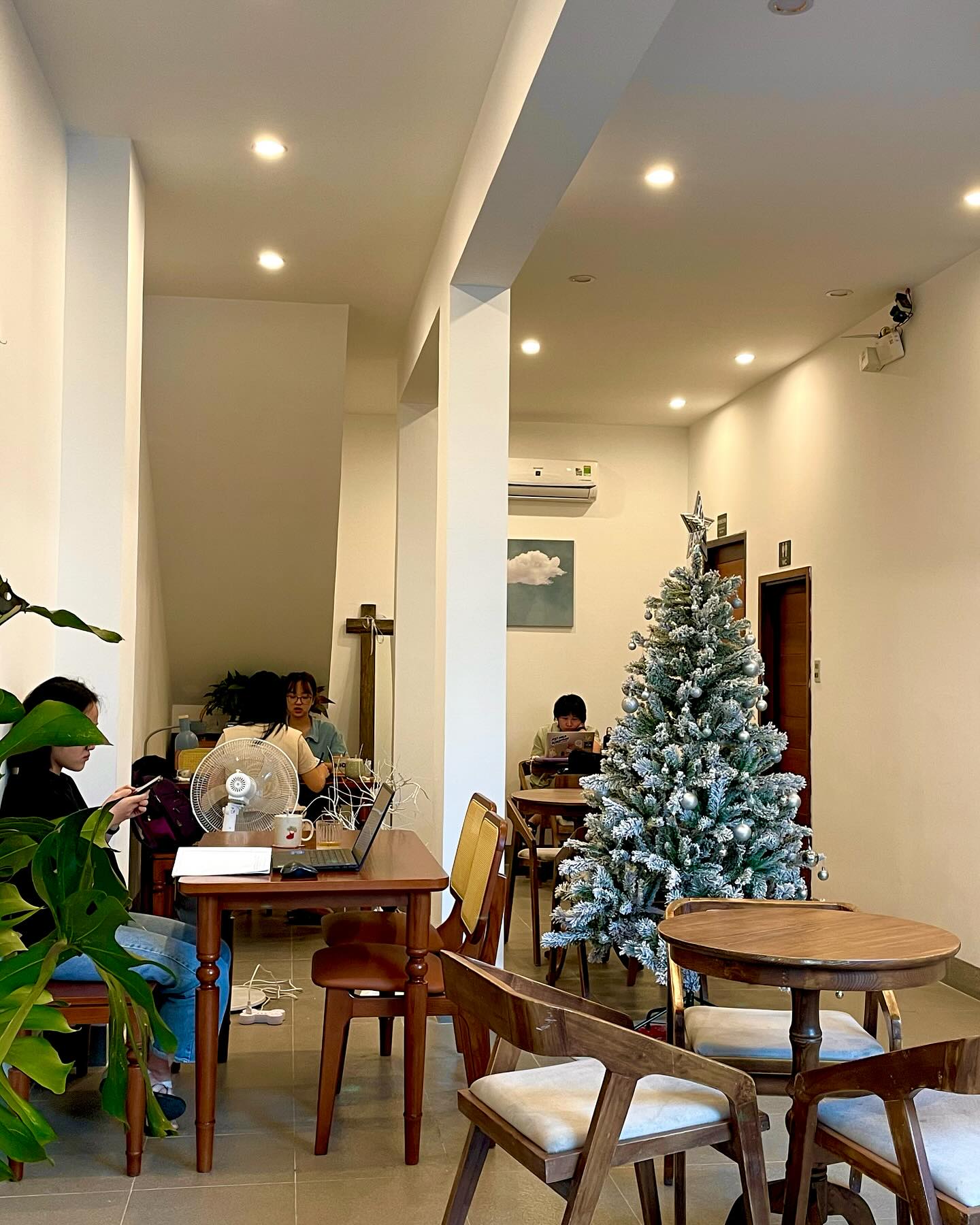 17 QUÁN CAFE ĐẸP Ở NGŨ HÀNH SƠN ĐÀ NẴNG ĐÁNG TRẢI NGHIỆM NĂM 2025