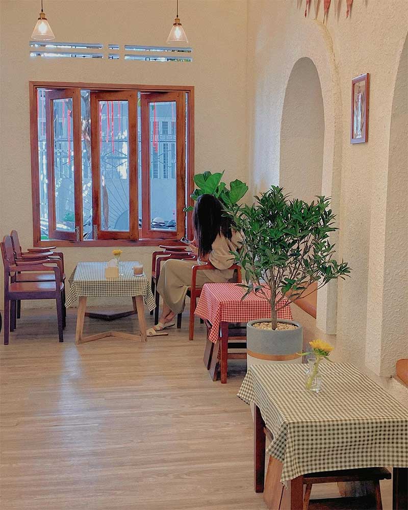 Review Noz:za Cafe: Không Gian Cà Phê “Ẩn Mình” Đầy Sức Hút