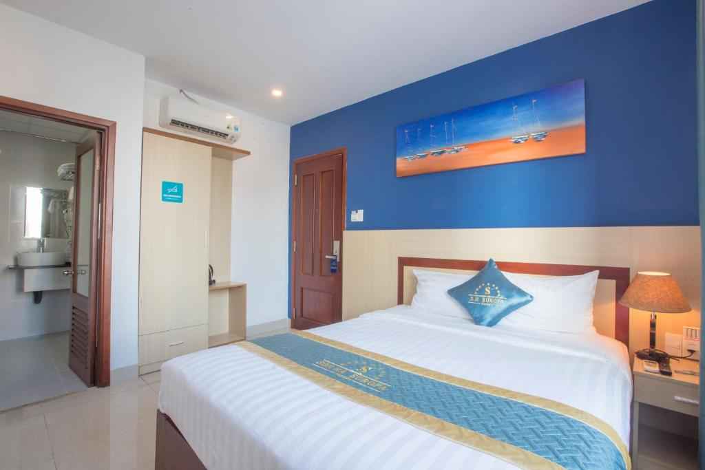 khách sạn gần chợ đêm an thượng