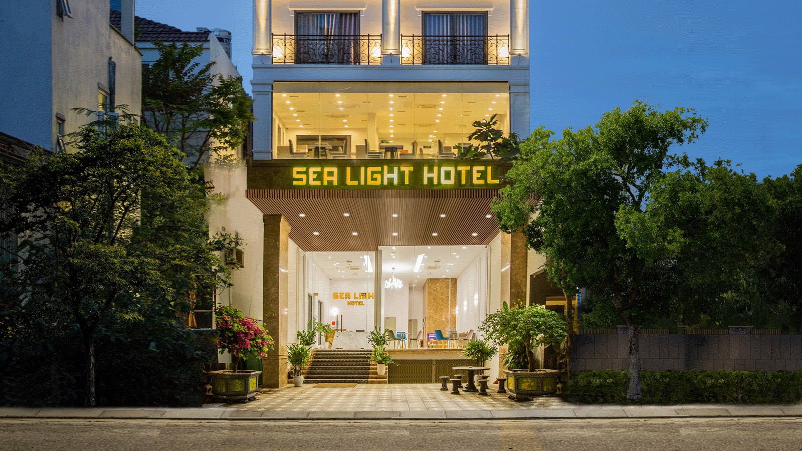Sea Light Hotel Da Nang có phòng ốc hiện đại và sạch sẽ