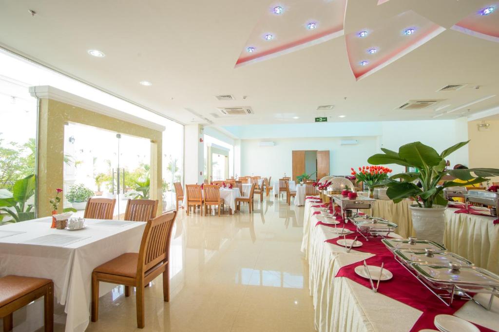 khách sạn gần Vĩnh Trung Plaza