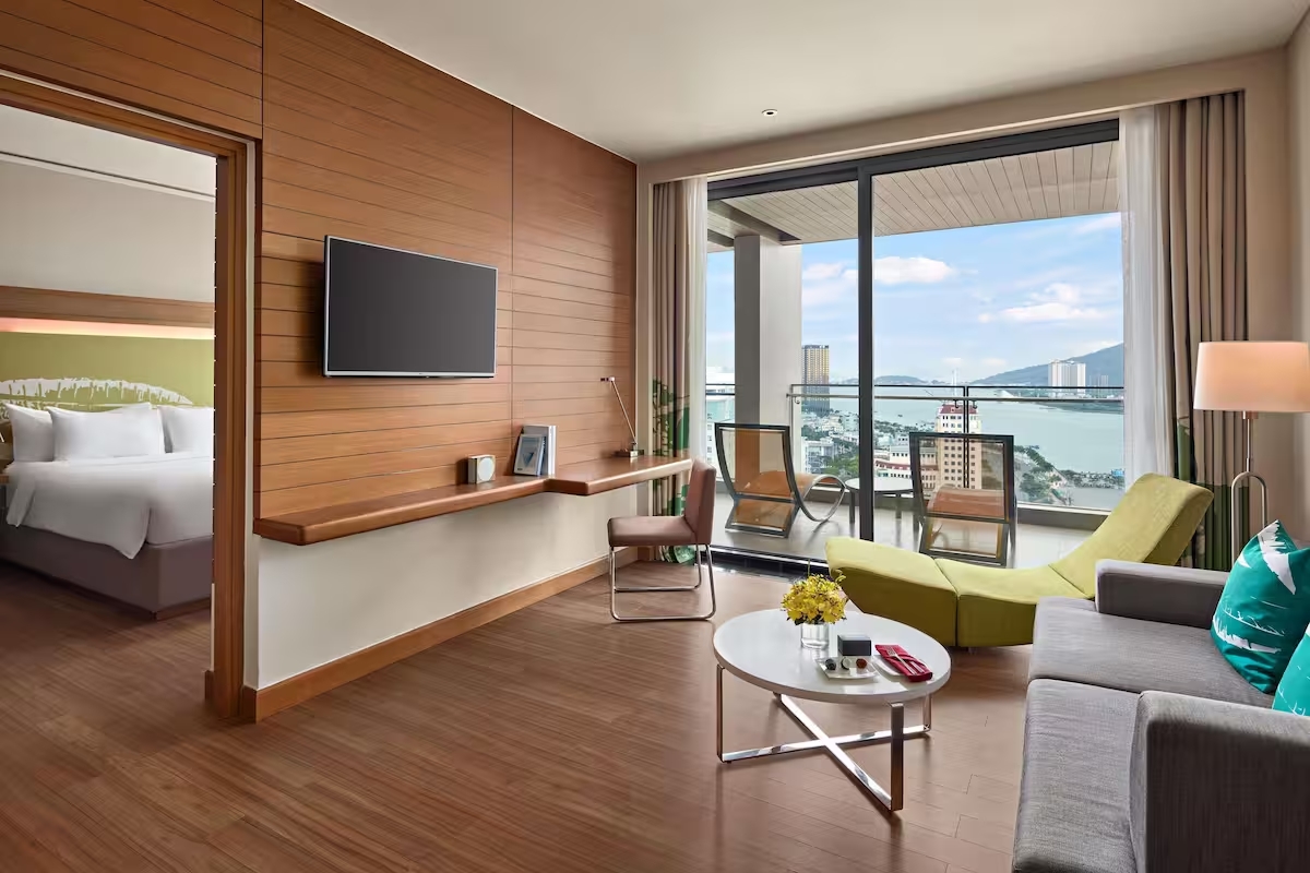 khách sạn ở gần Đại Học Sư Phạm Kỹ Thuật