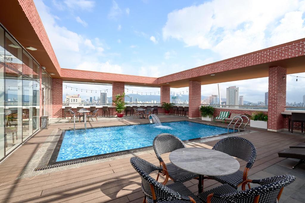 khách sạn gần Helio Đà Nẵng