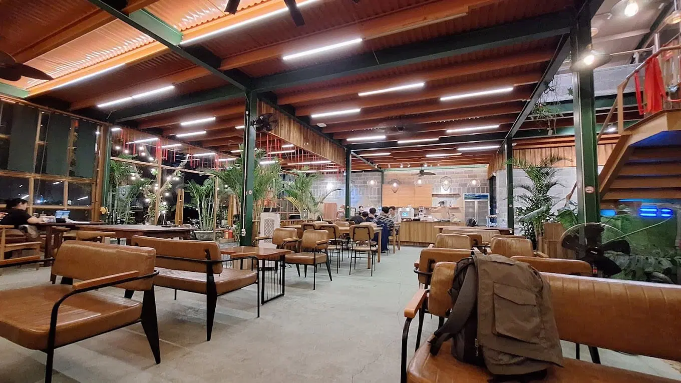 Không gian tầng 1