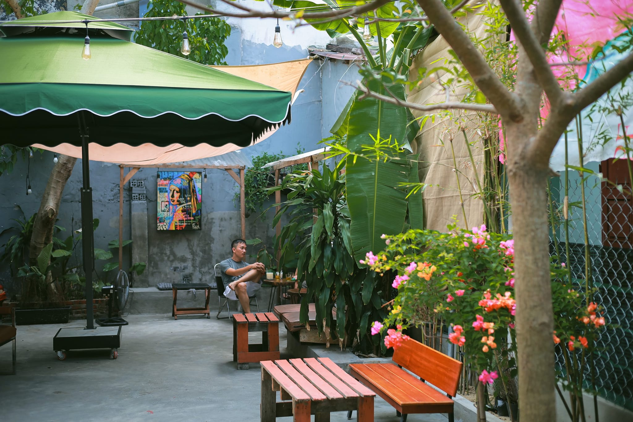 Không gian của quán