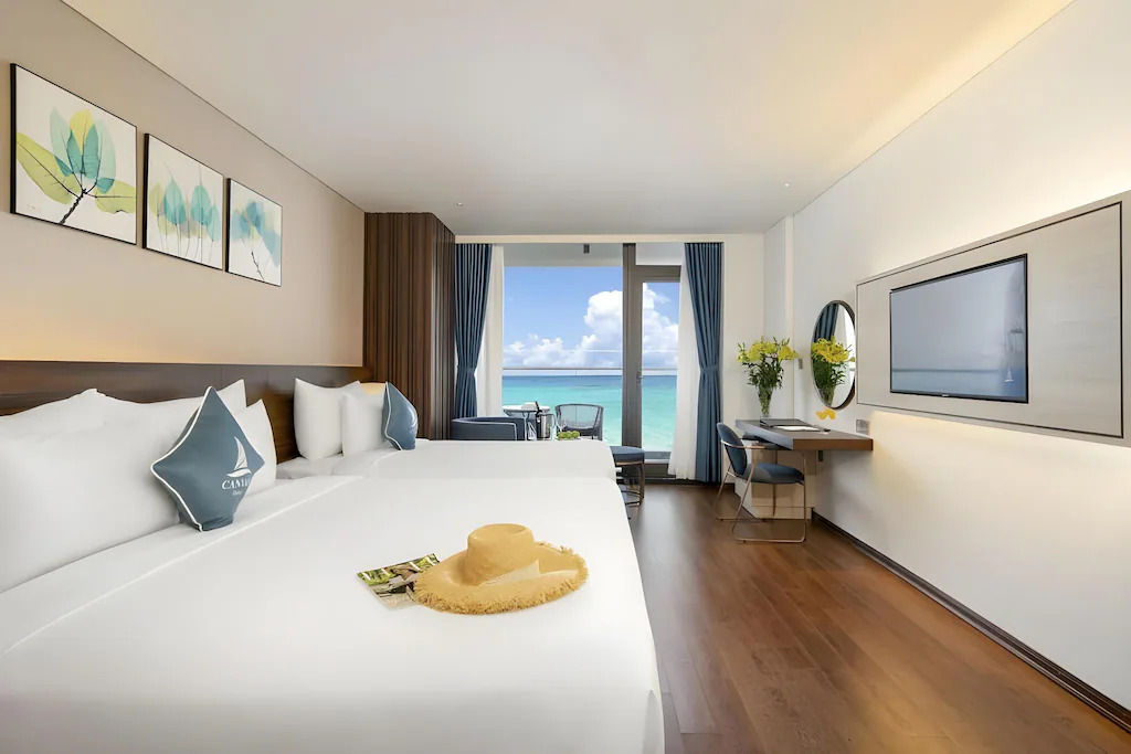 Canvas Danang Beach Hotel 