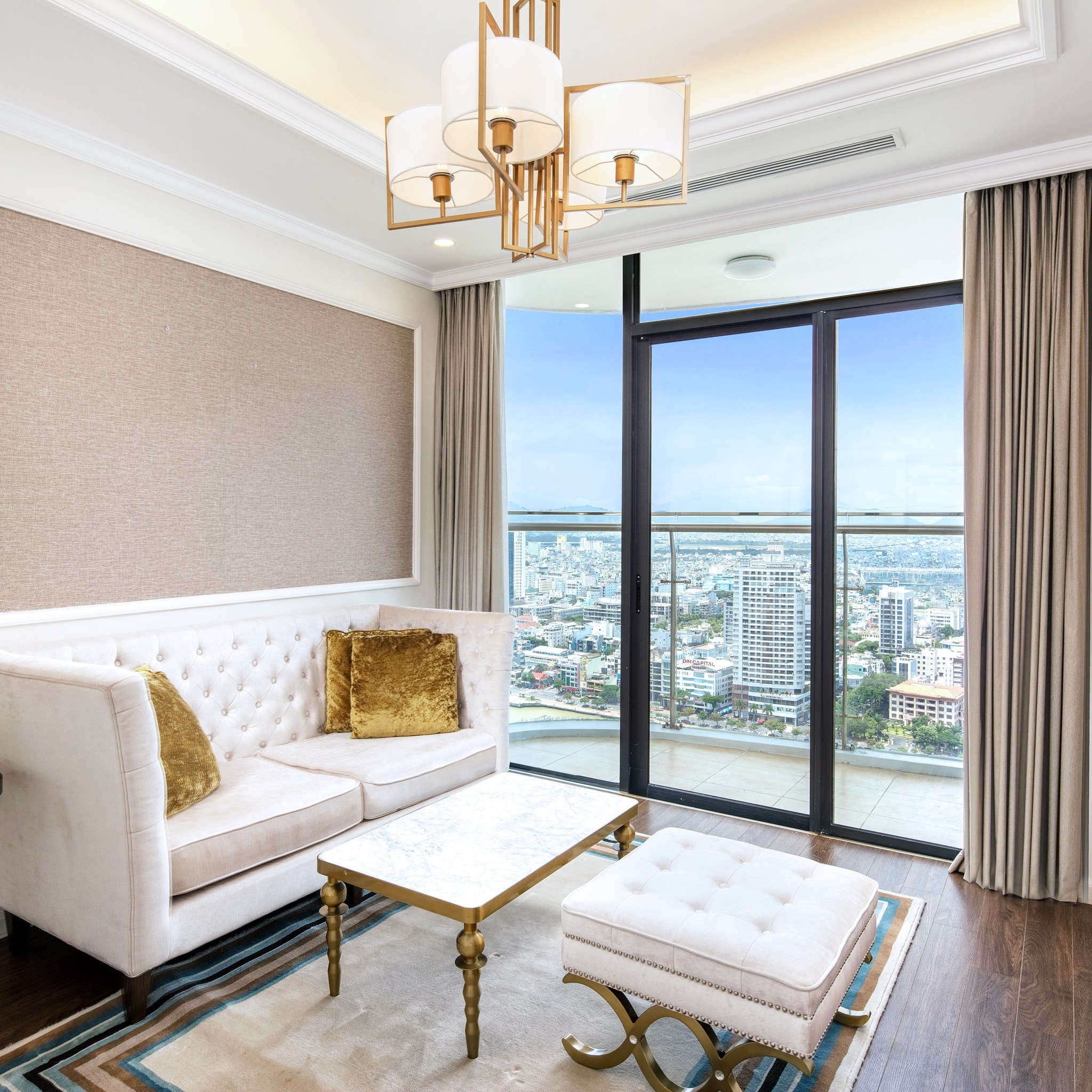 Meliá Vinpearl Danang Riverfront