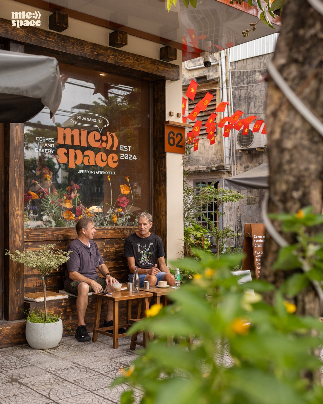 Đôi nét về Miên Space