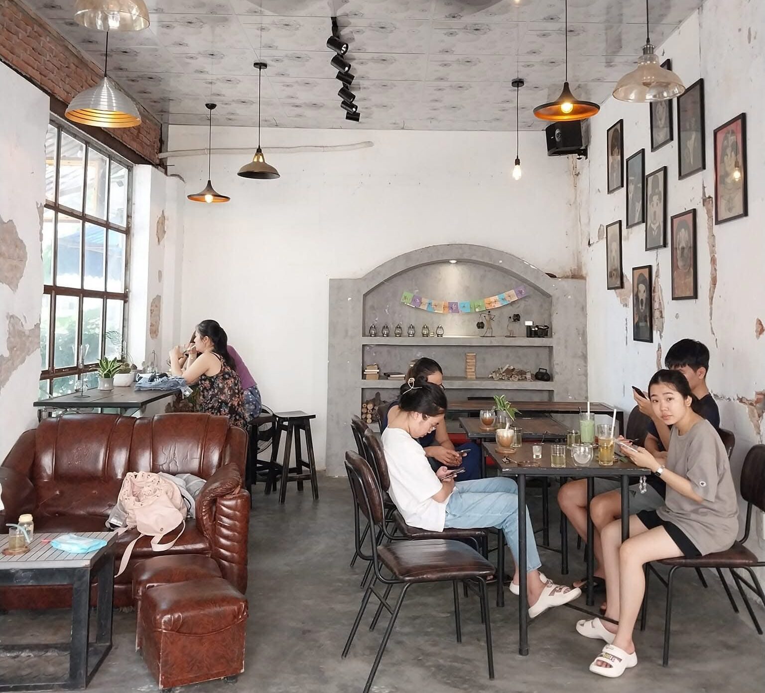 Ngồi Chill Cafe