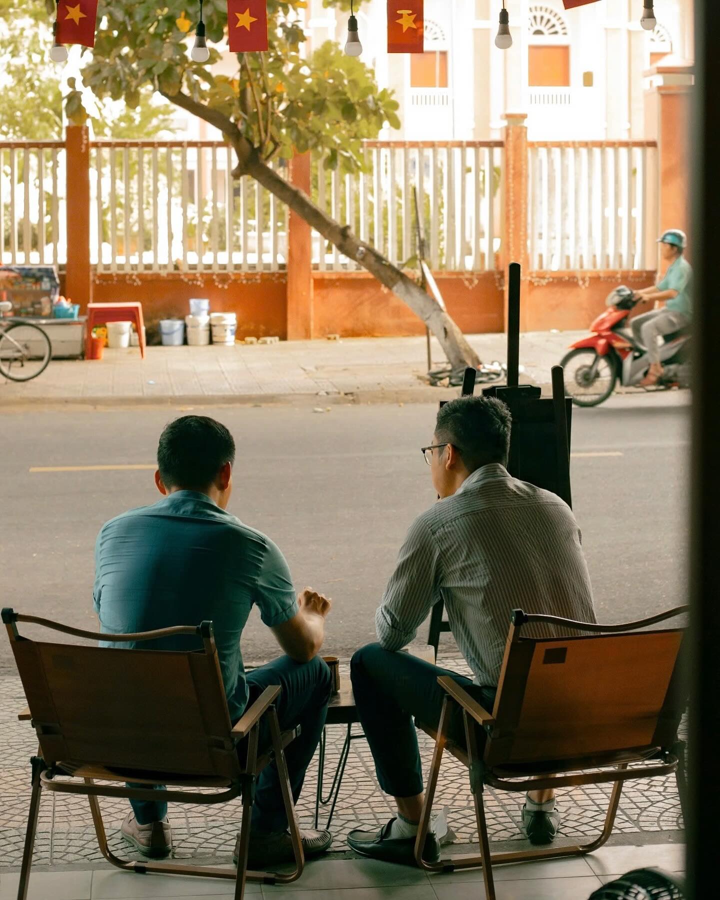 Đánh giá vị trí & địa điểm