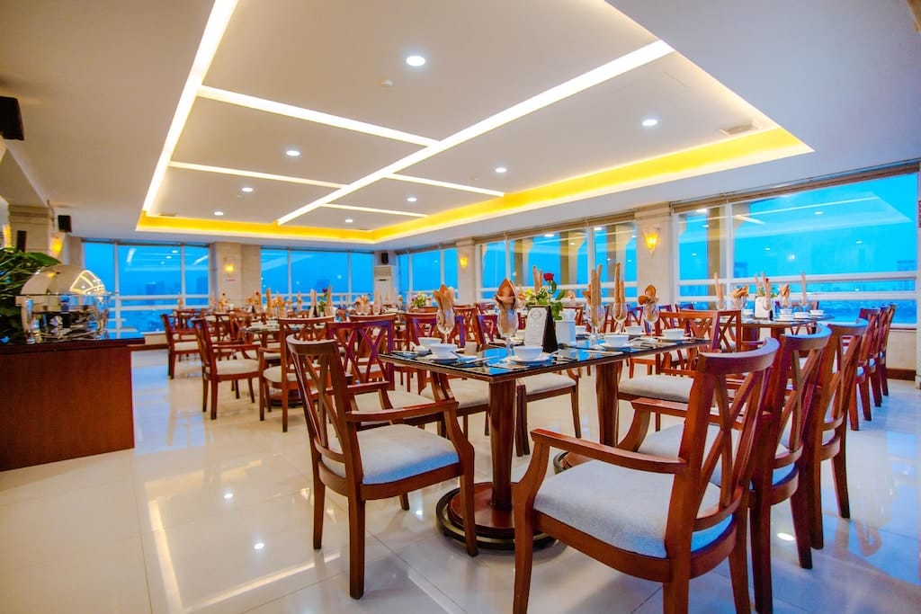 Khách sạn giá rẻ ở Đà Nẵng cho 50 người