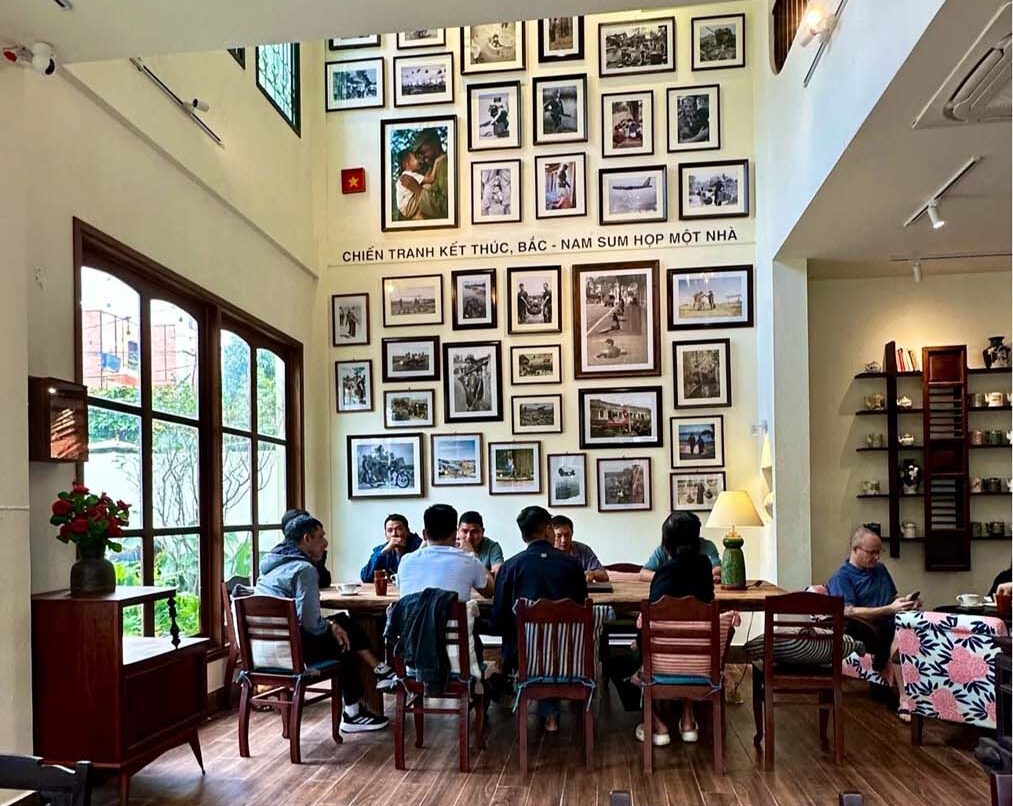 Little HaNoi Egg Coffee