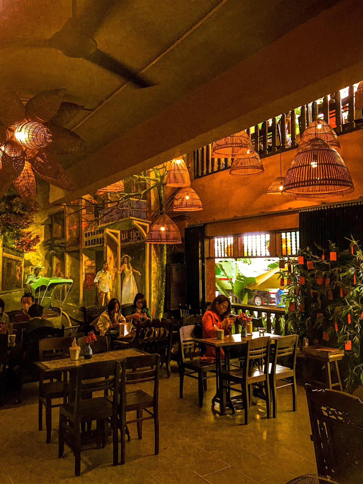 Không gian tại Út Tịch