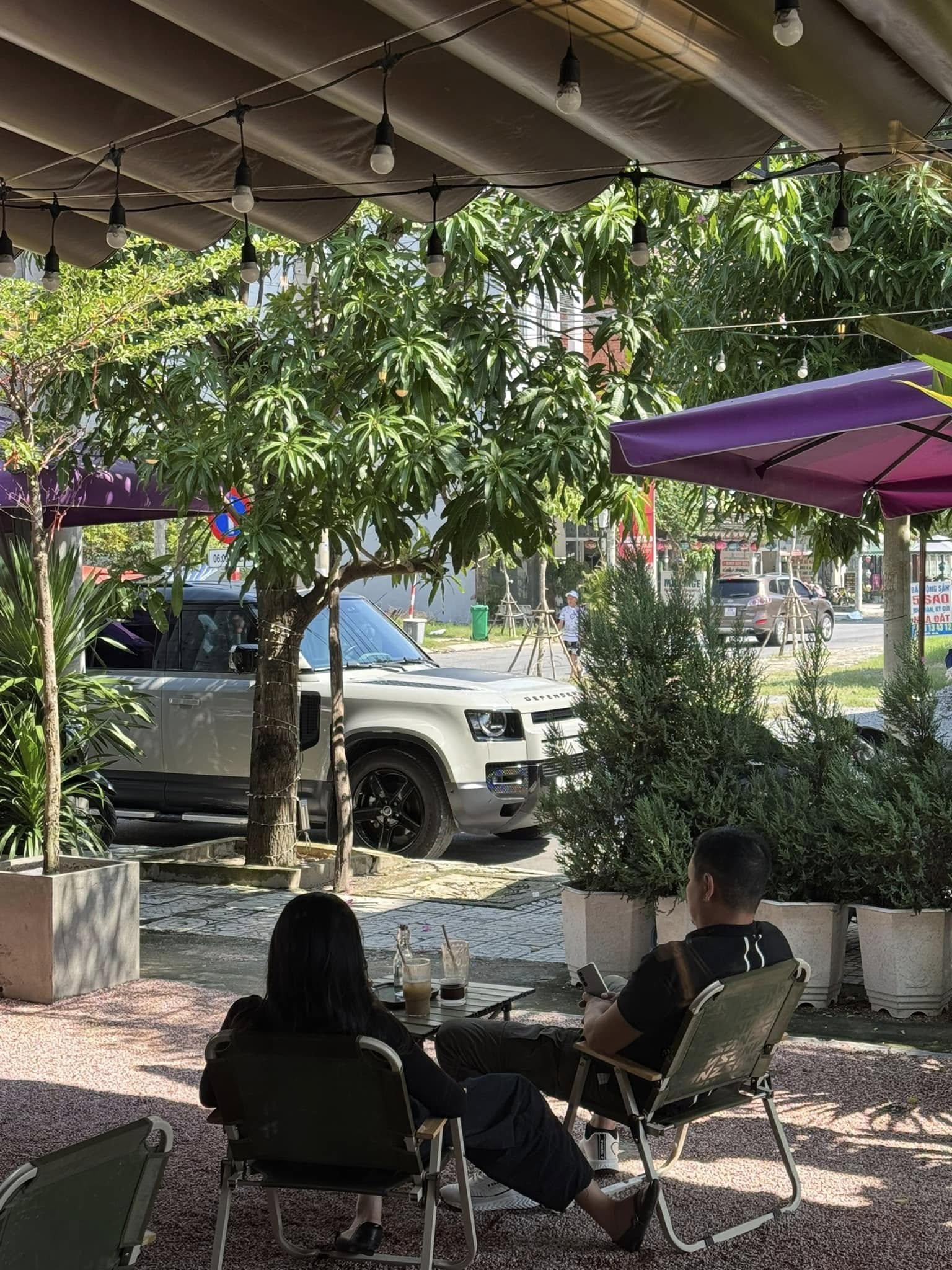 L Stand Coffee & Tea