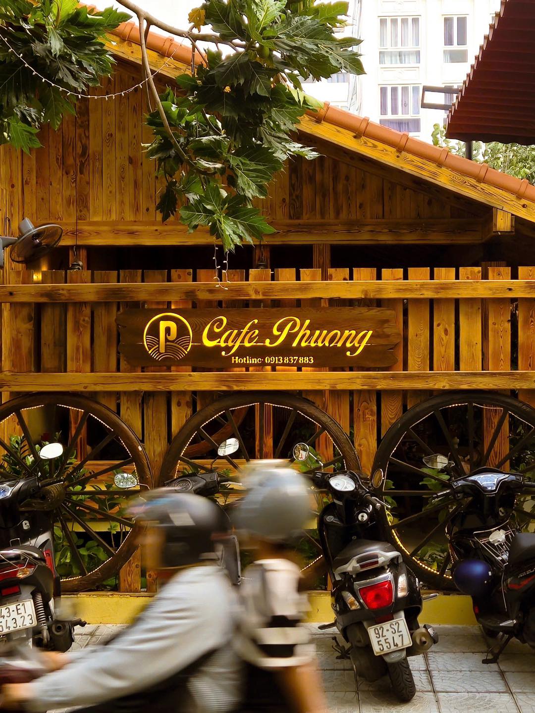 Cafe Phương