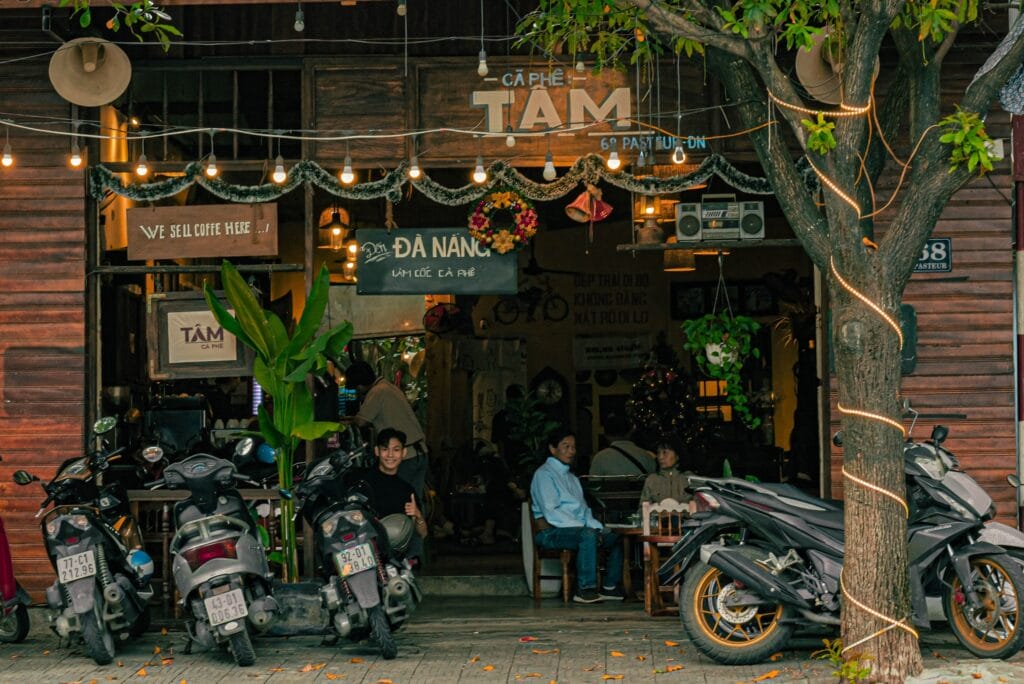 Tâm Coffee - quán cafe riêng tư mang đậm nét vintage và nghệ thuật