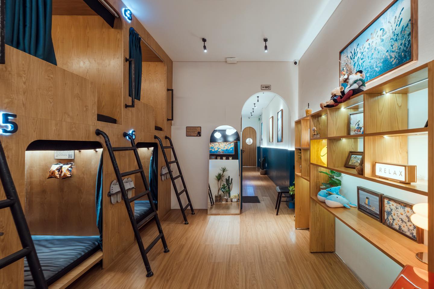 Đánh giá không gian và hình ảnh