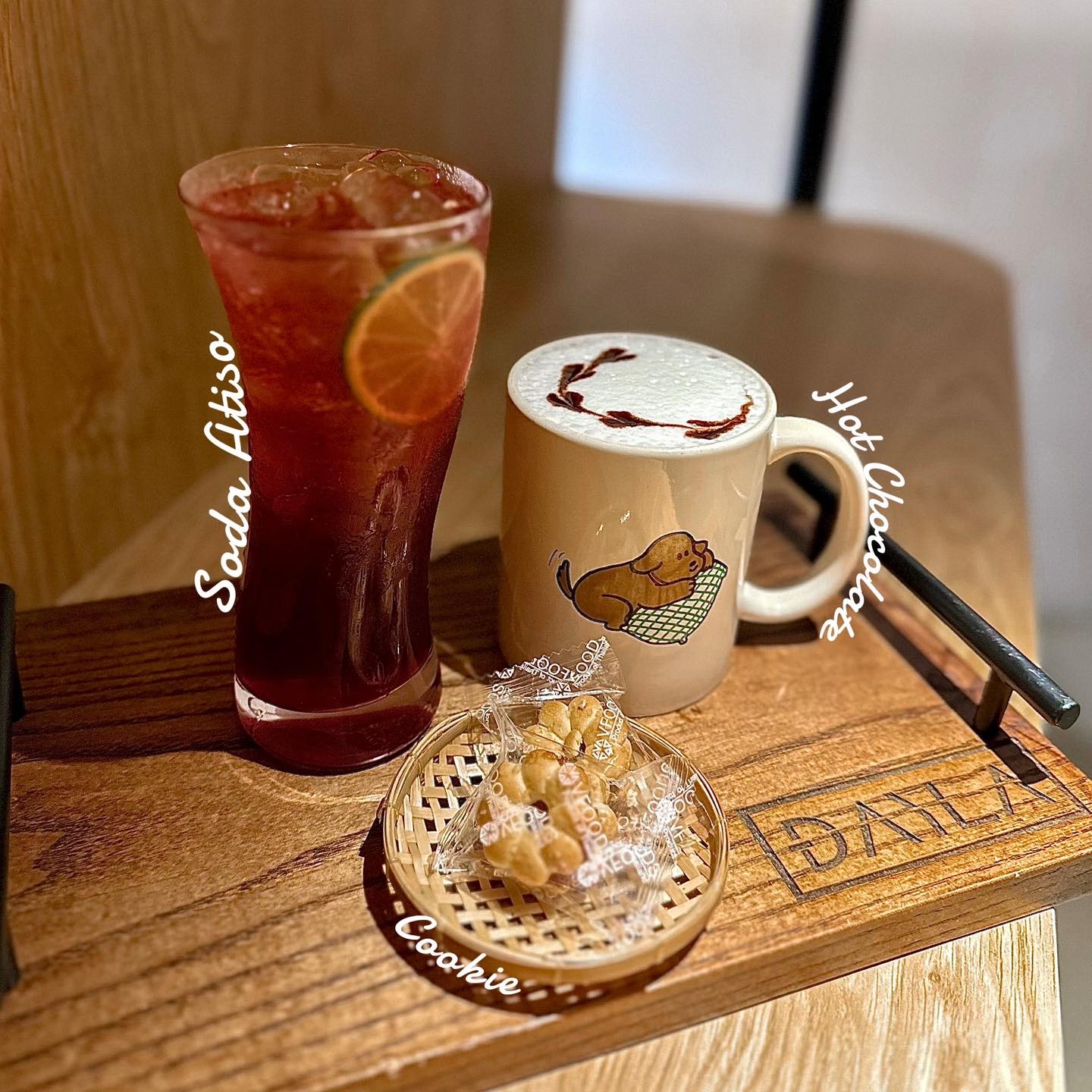 Đánh giá không gian và hình ảnh