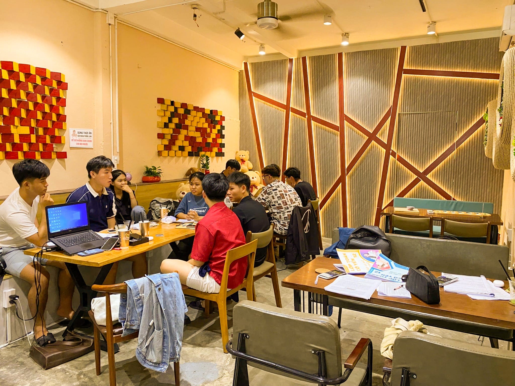 Kiến Coffee & Tea Experiments