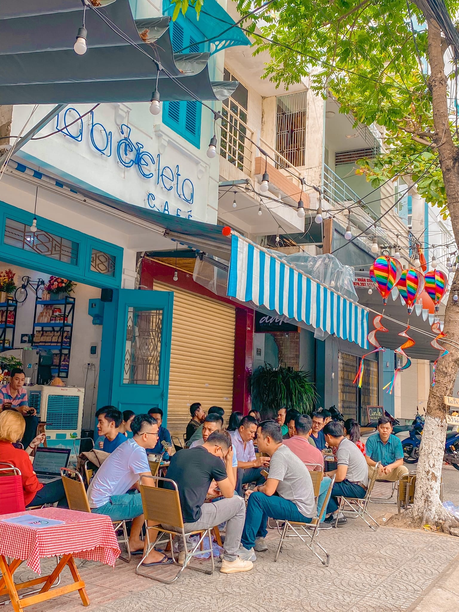 Đánh giá vị tri