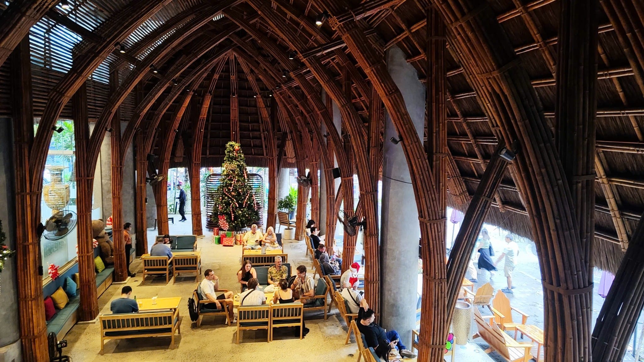 Không gian tại Laboo