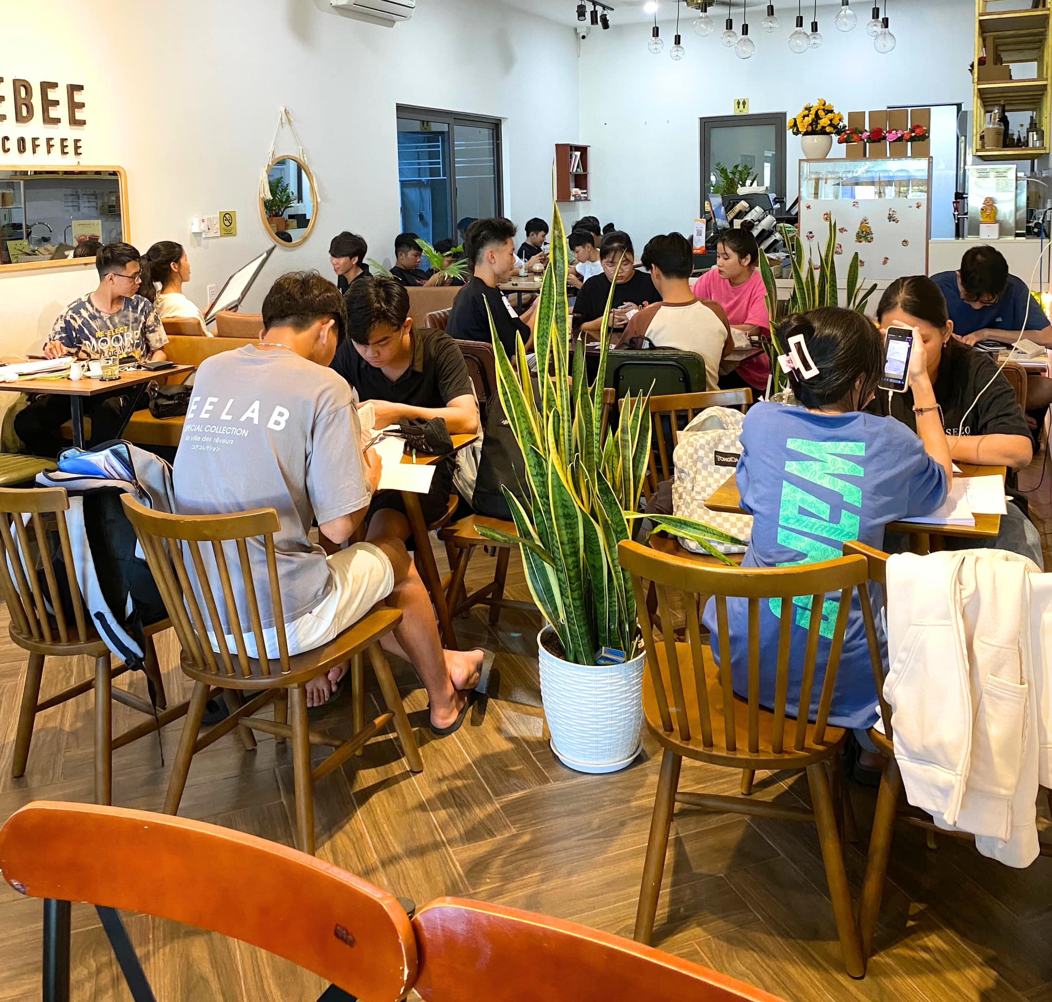 Chất lượng đồ uống & dịch vụ