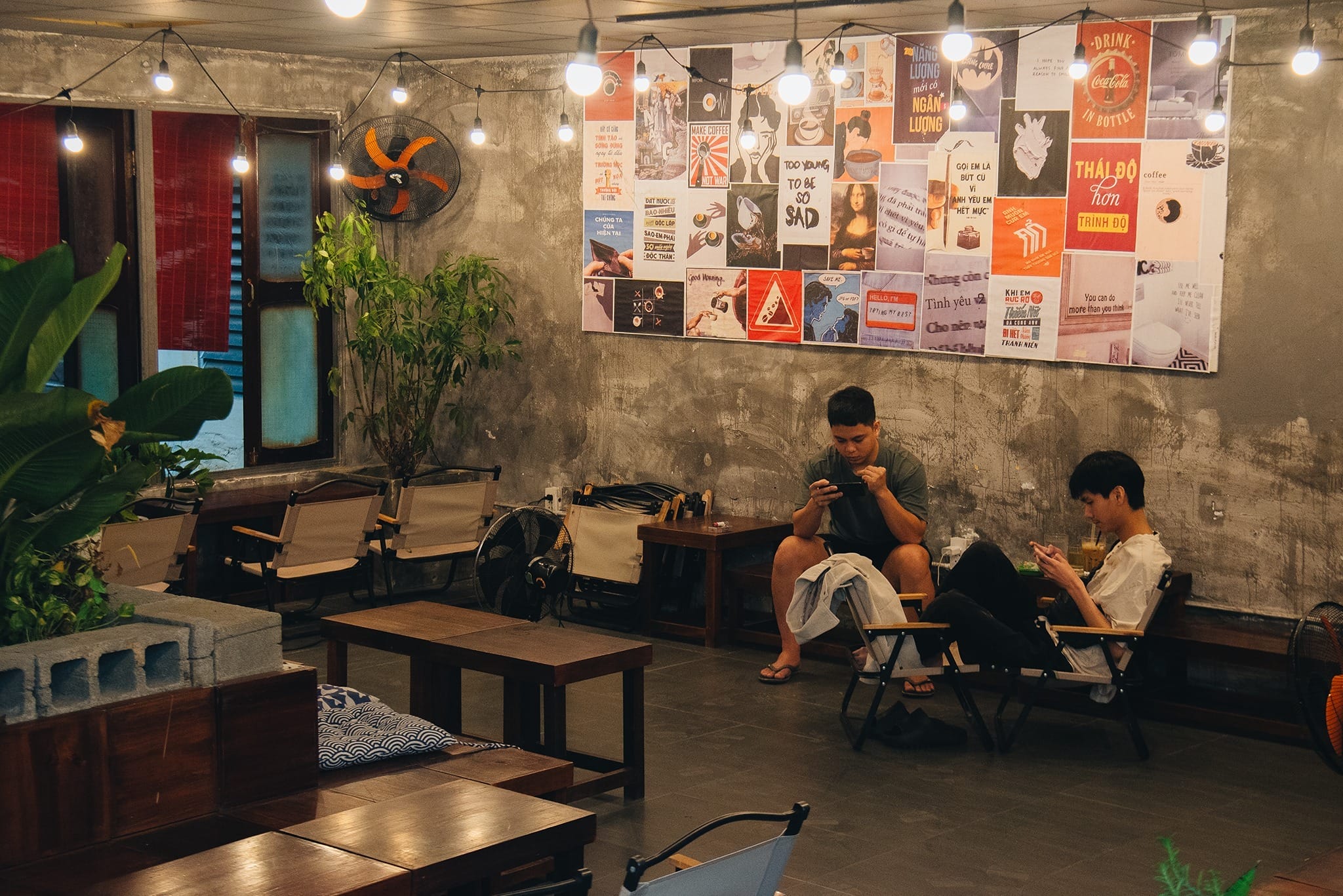 Không gian tại quán