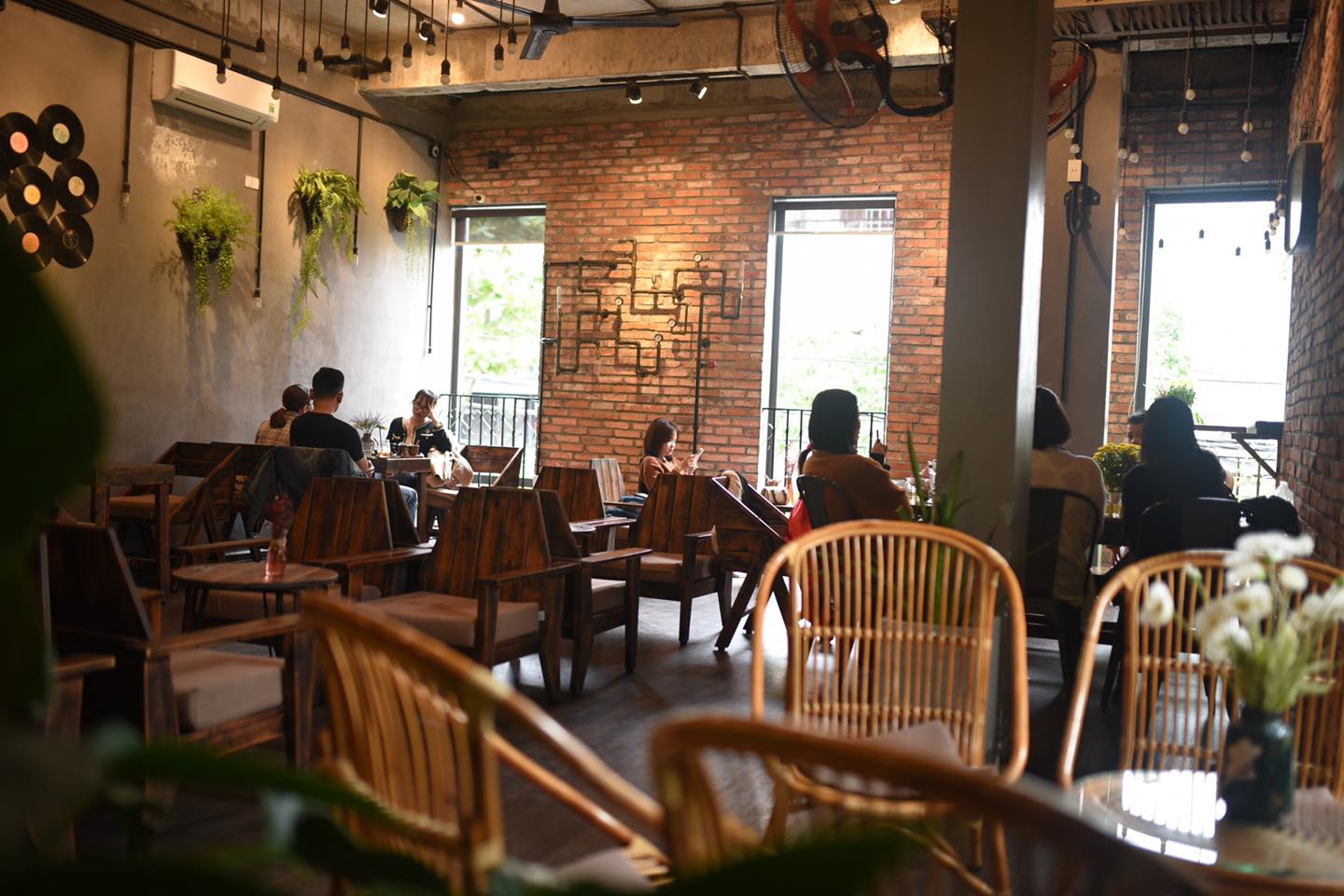 Đánh giá vị trí & khu vực xung quanh