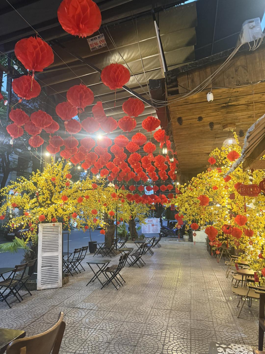 Đánh giá không gian & hình ảnh