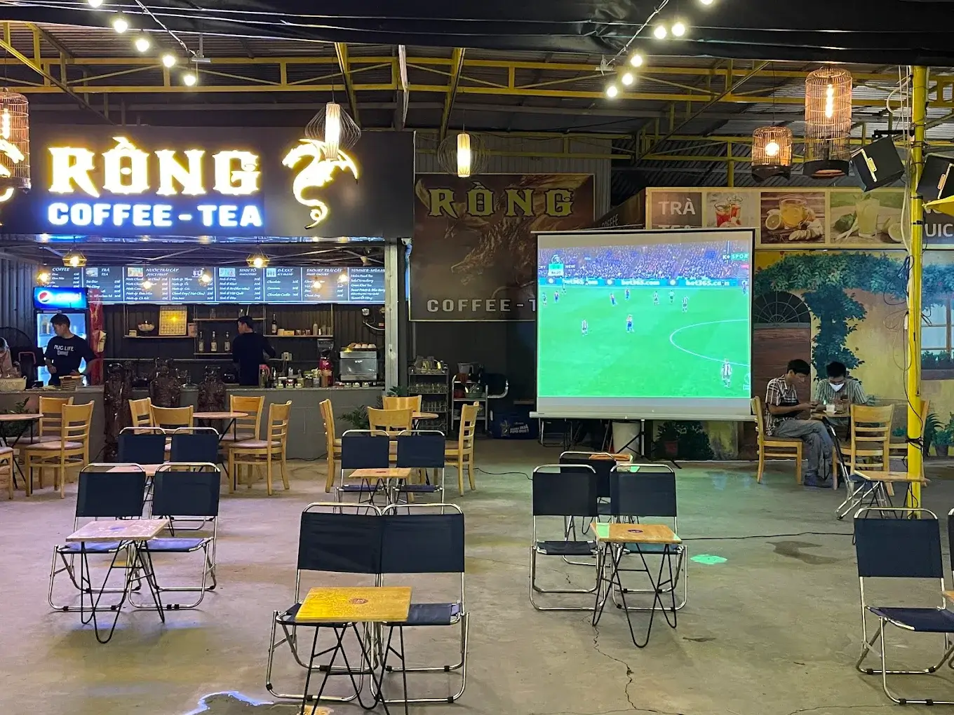 Đánh giá không gian & hình ảnh