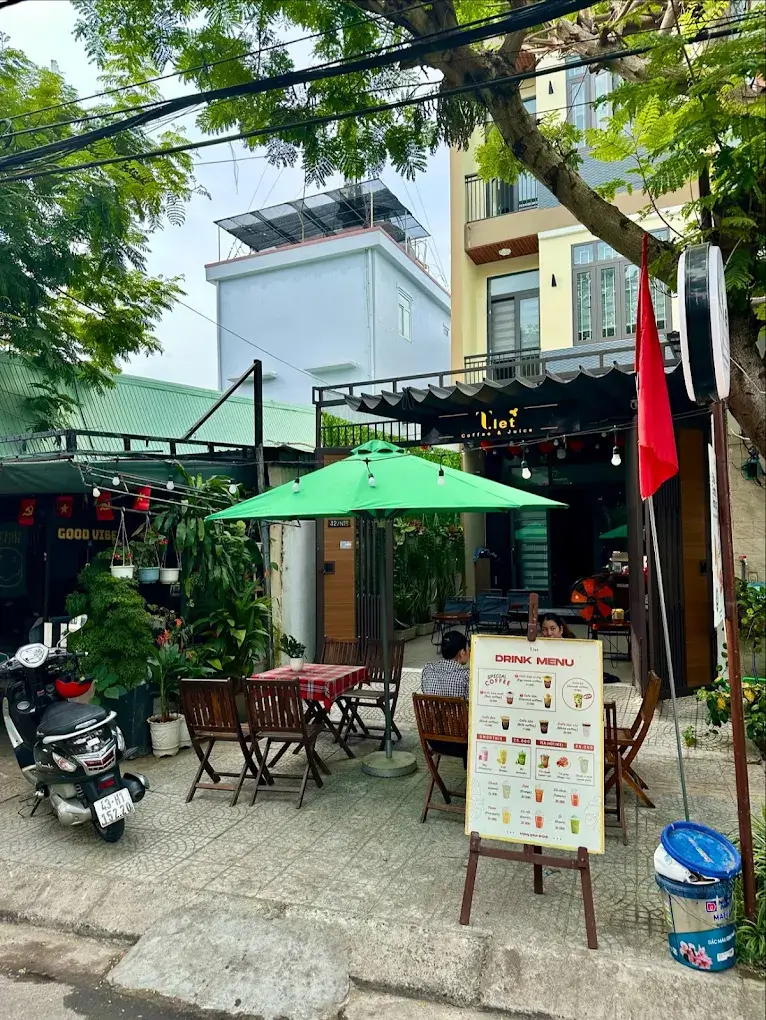 T.Let Coffee & Juice