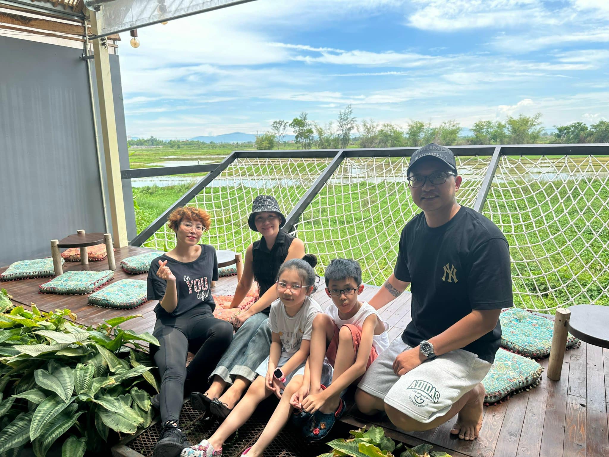 Đánh giá không gian & hình ảnh