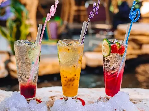 will cafe koi and milk tea