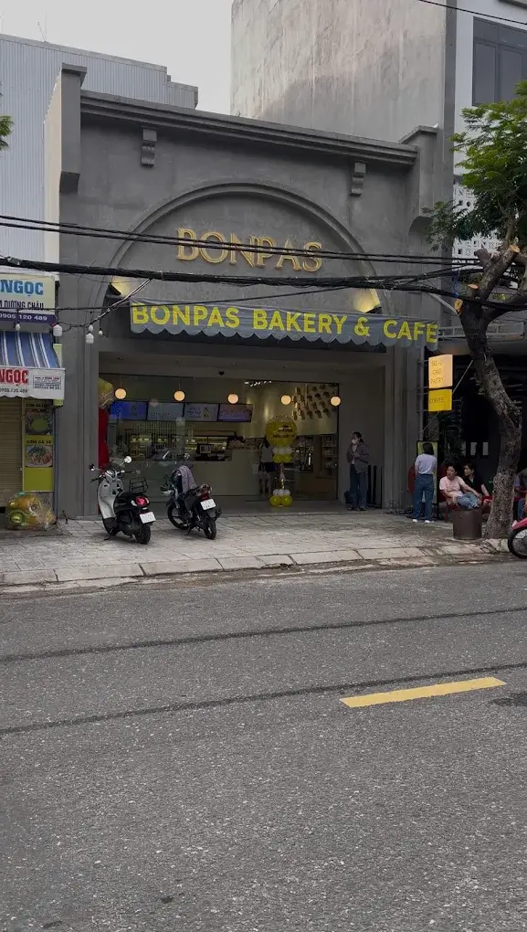 BonPas Bakery & Cafe